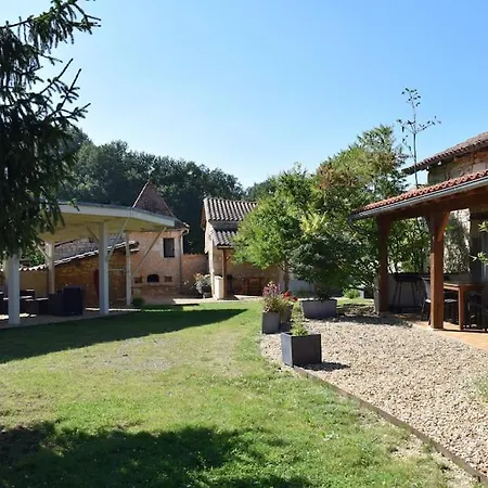 Les Gites De Ramouly En Perigord- Le Bord De L'eau Апартаменты Bonnes (Charente)